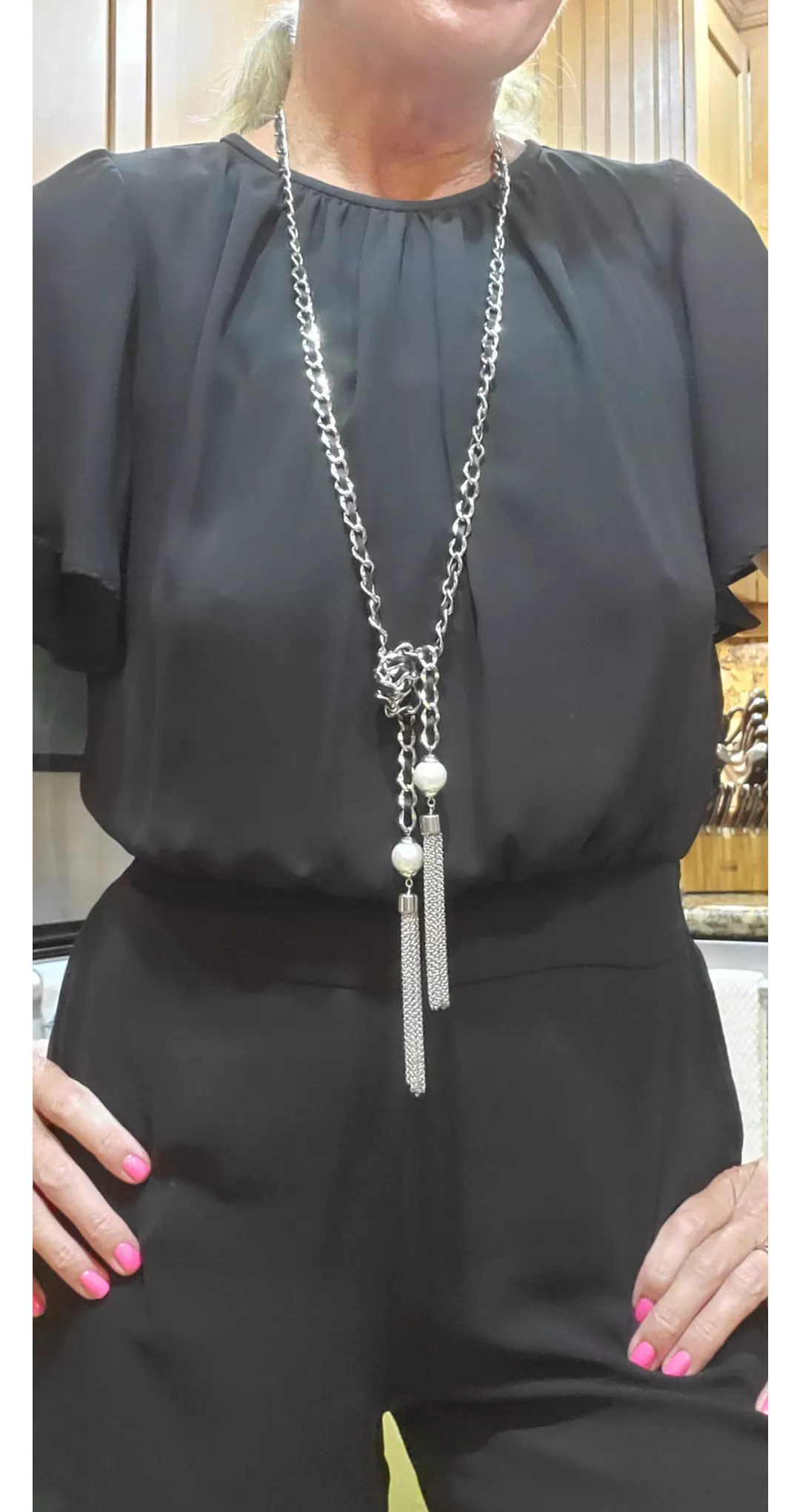 O(f)f for a night out on the town braless of course 🥳 posted by SunGod101