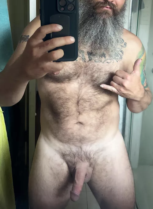 Time for a shower 🚿 (45) 🤙🏼 by the_saltwater_nomad