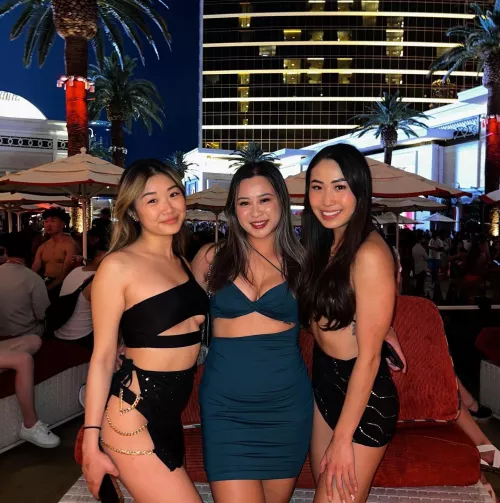 Which one are you going home with? by whisperking6