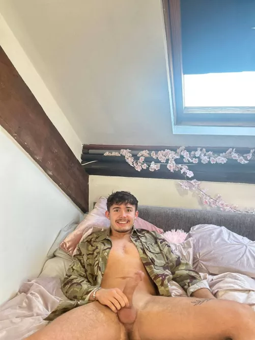 Would you suck while I game?? by miserablythirstyst