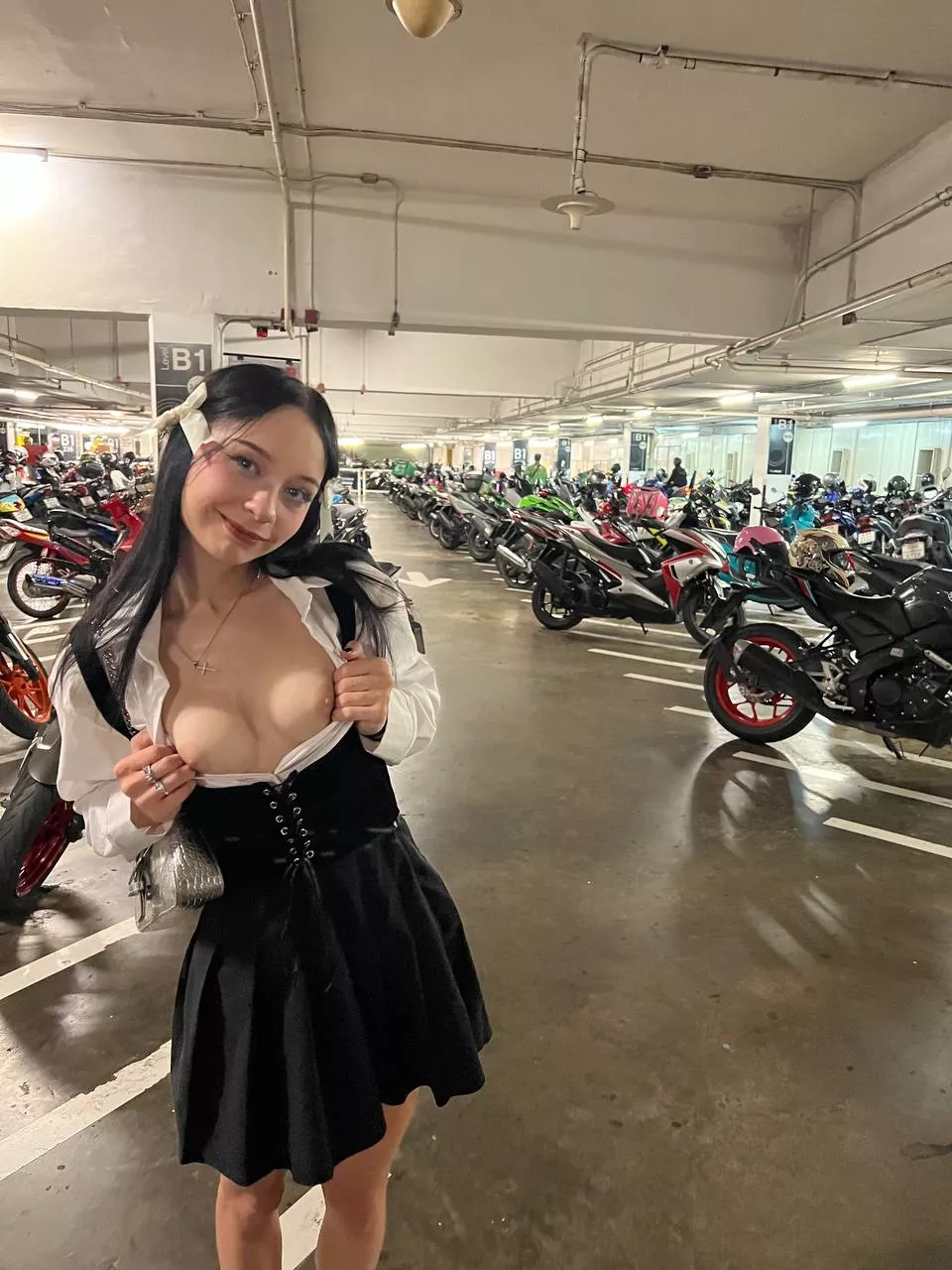 Flashing after classes is fun! posted by Lucy_Milkshake