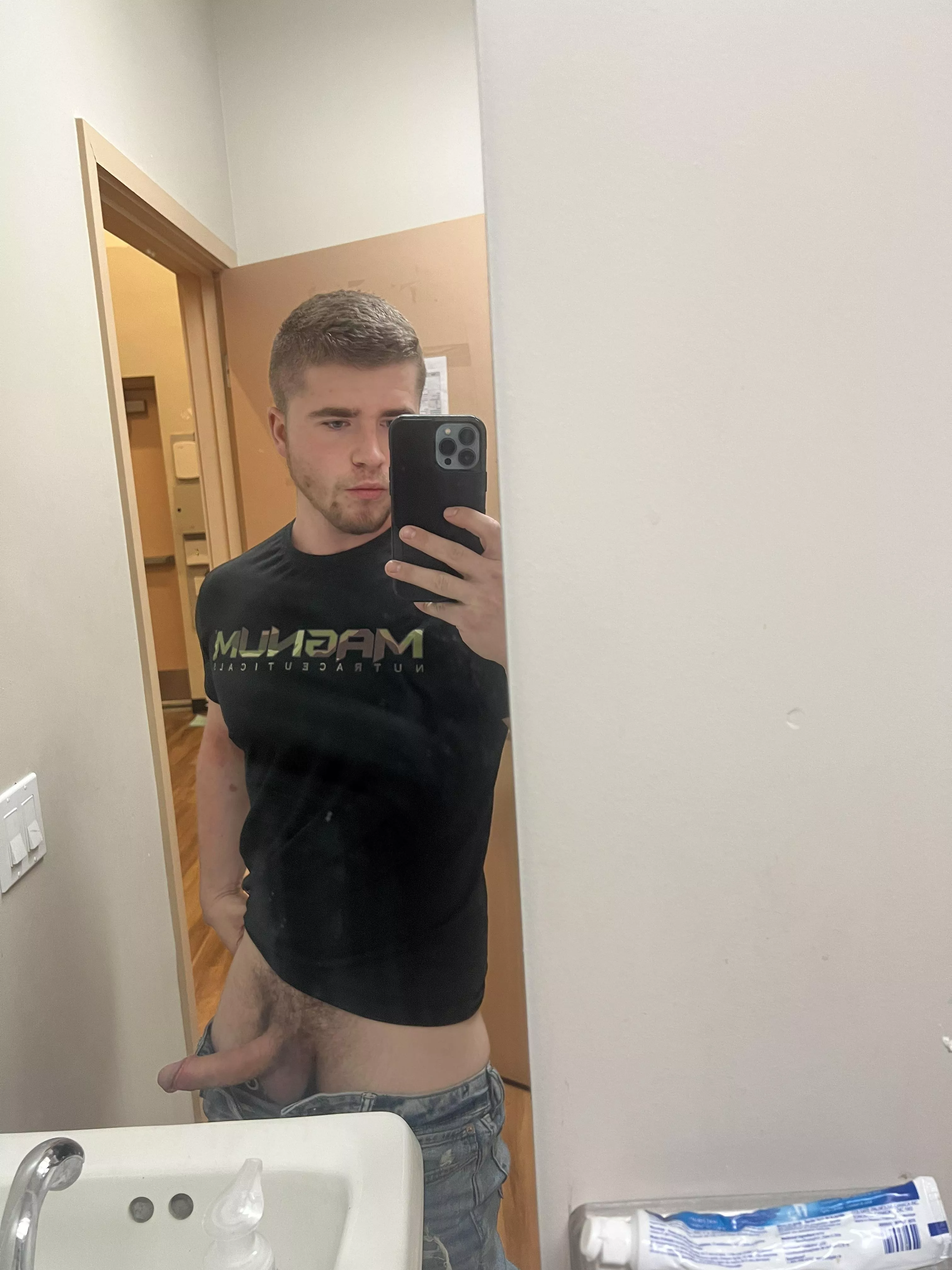 Hopefully I don’t get caught at work with the door open. posted by OsamaSprite