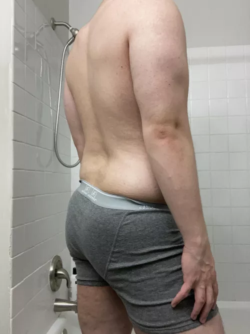 How’s my backside looking, bro? by HotEngine2000