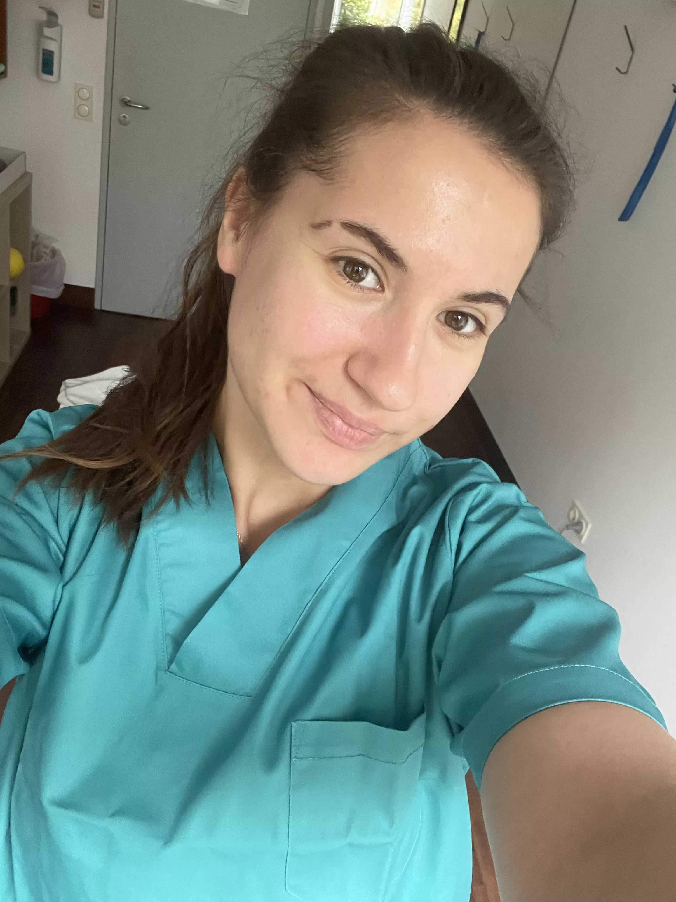 [IUTR] posted by sweetlikehannah