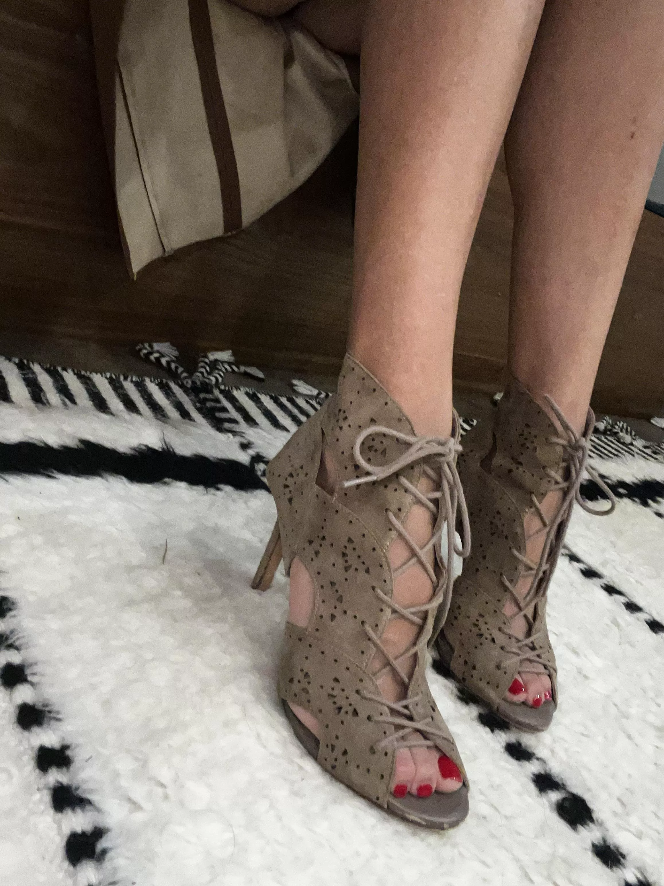 Pretty? posted by MistressIceT