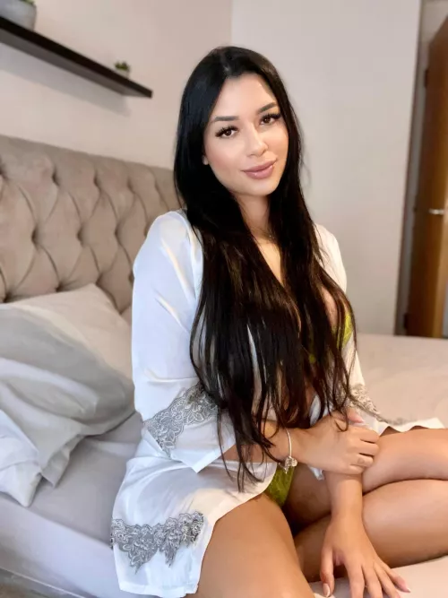 Splash on me before going to work by Violet_PR