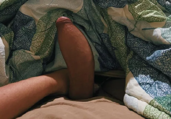 Sucking it in your knees or laying down? by GeorgeIsBigAndLong