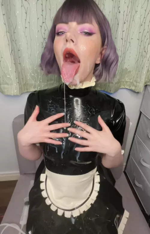 The perfect mix of cum and drool [OC] by Snowcrazyfrenzy