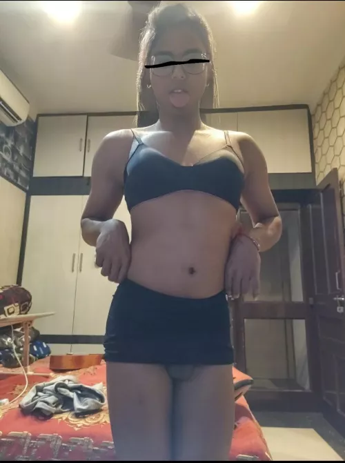 What would you do with a brat like me if I was in your bedroom? 👅🍒 by f8lcandy