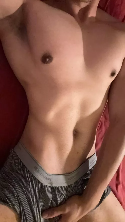 20 horny af, hmu if you are too 😈 let me take them off 😛 add me jessedule by Traditional_Bug_586