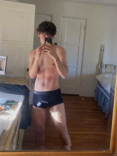 20 wanna make new friends. Hmu by Mike-ironman