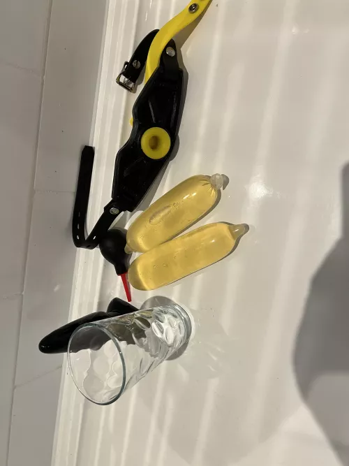 33, need a DOM to tell me what to do with all this on cam, DM me if interested by captaindola