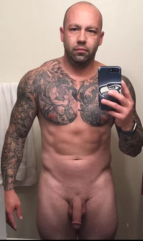 (42) daddy’s flaccid cock selfie by LoveTobNaked