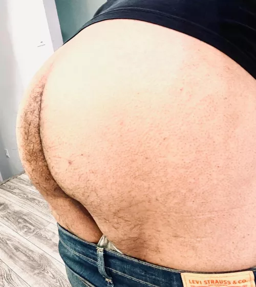 Curious by 303latnbi