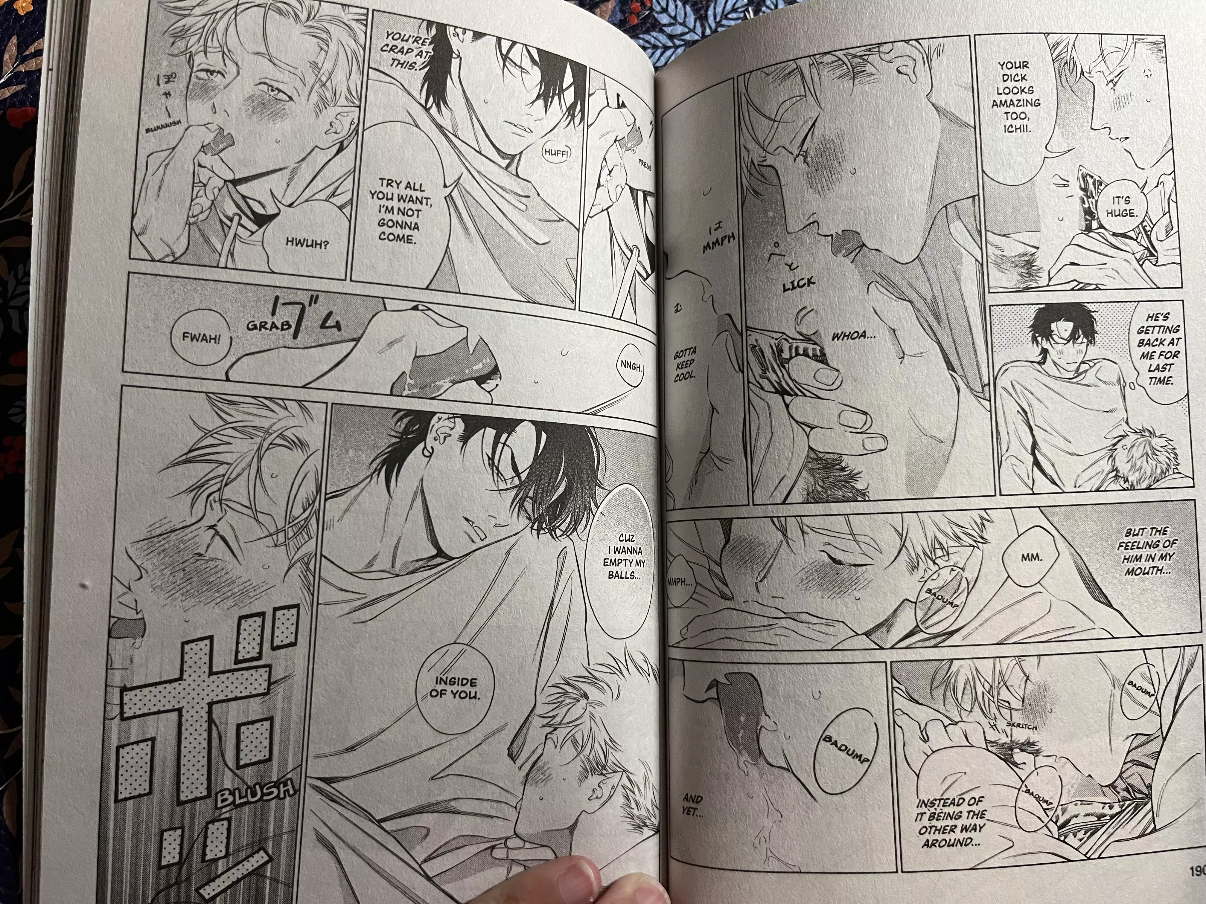 [FANGS] i’ve had this on my shelf for a while but only cracked it open tonight. It’s very sexy! posted by simpleseason