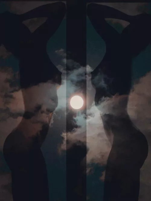 For the full moon lovers by DeliKateThing