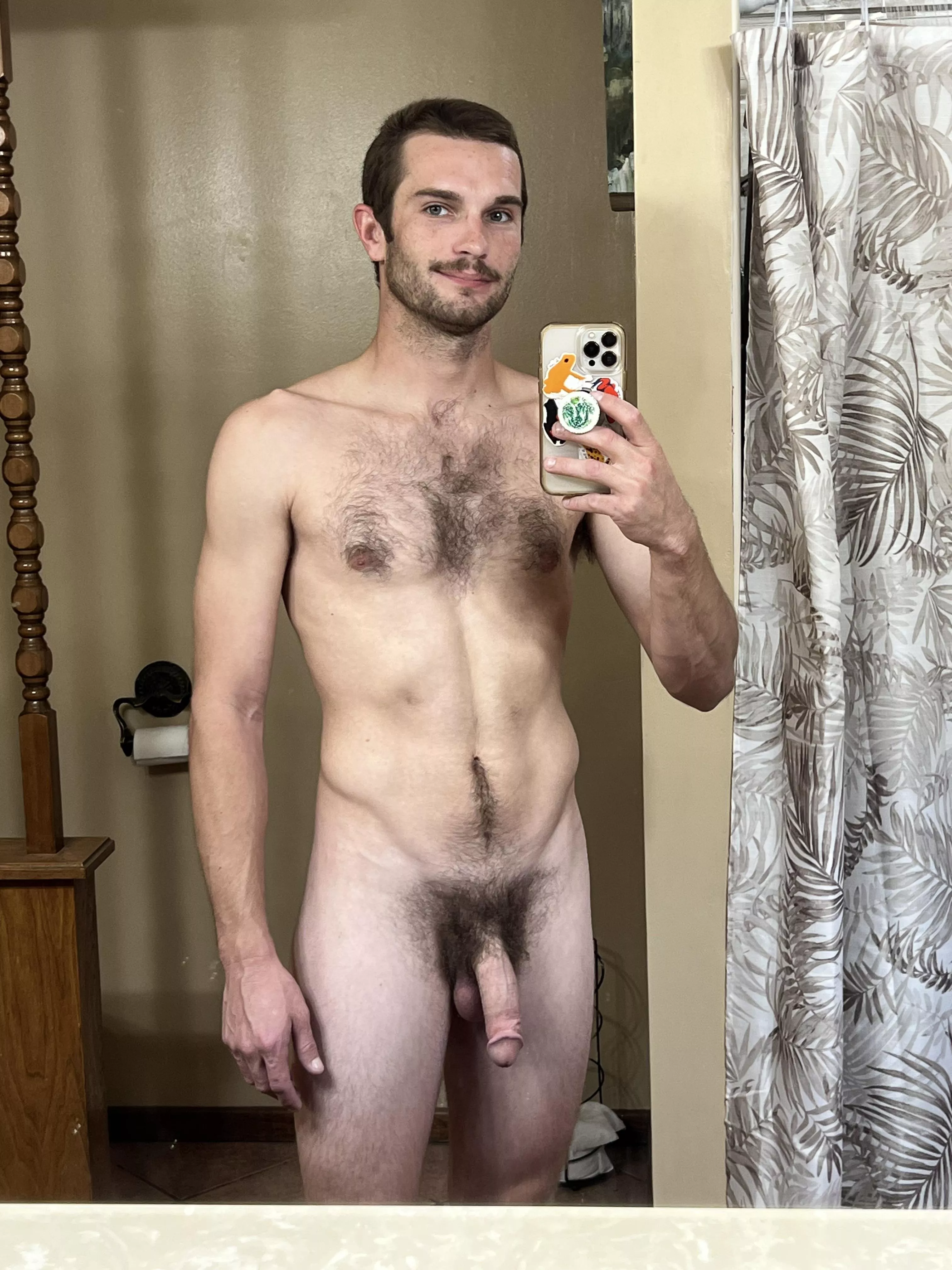 Haven’t trimmed this season 😈🤓 posted by Justthetipsir