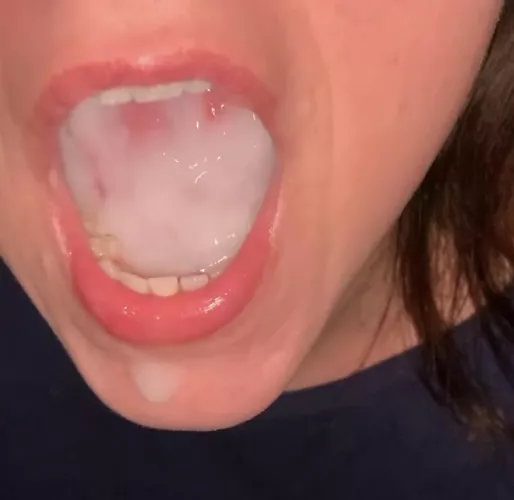 Hubby really filled me up this time. The biggest mouthful of cum ive ever had. Holy shit 😍🤤 by Mr_big_loads