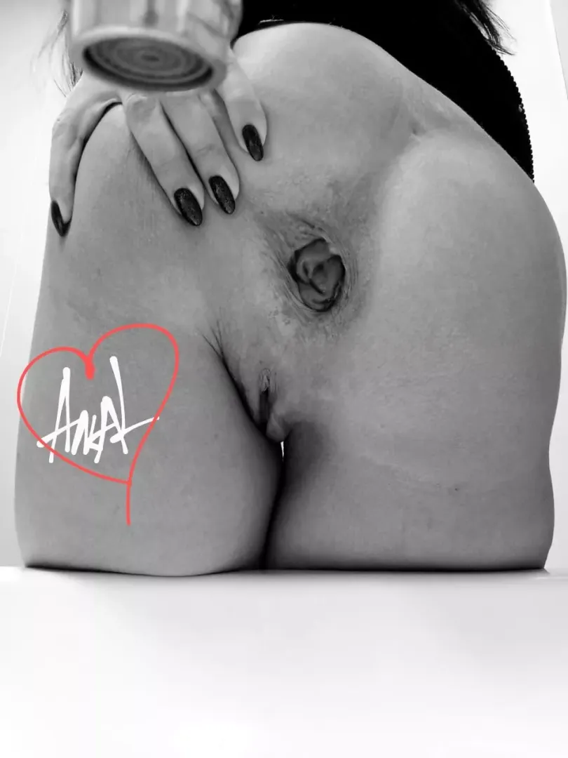 I give it for a dump every other day (f34) bunny by hunny_bunny_m