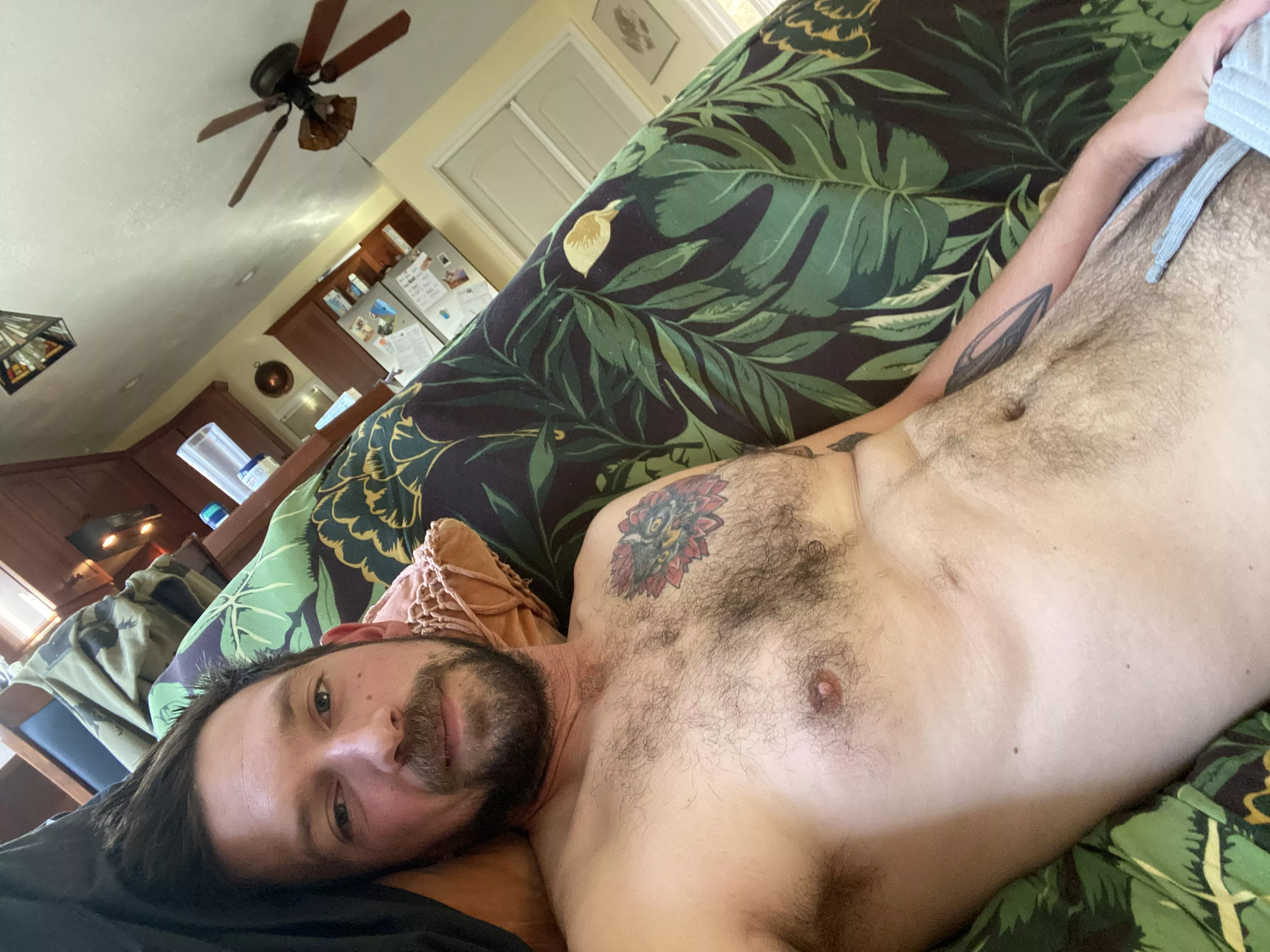 Lazy Saturdays are for thirst traps posted by Haystack41