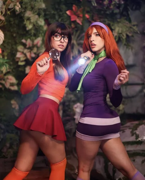 Lea and Brianna by arrayoutofbounds2