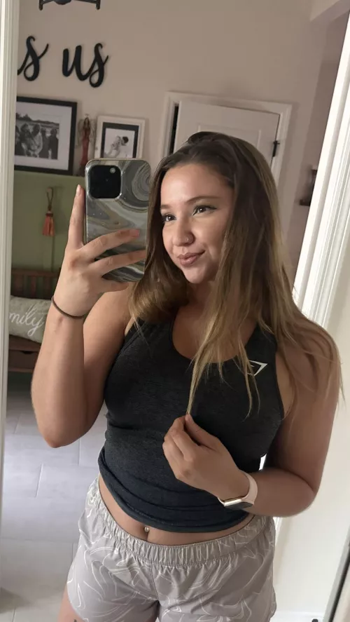 Look good, feel good:) by Scutiferorm