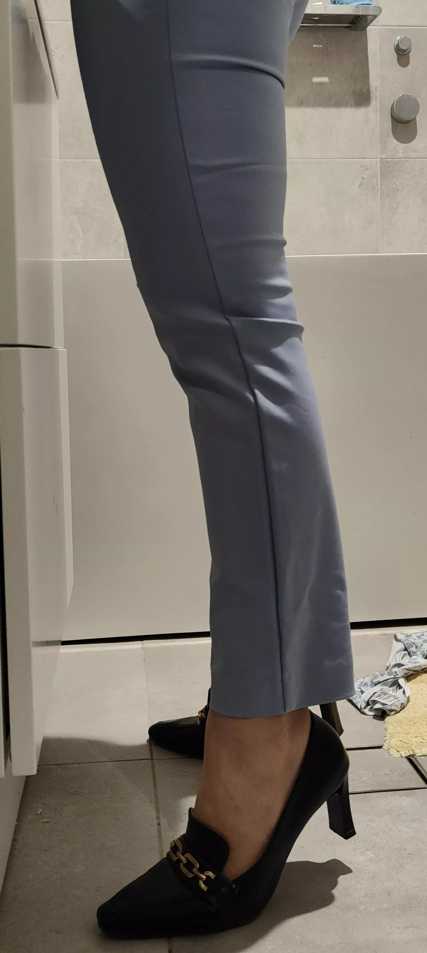 New work outfit feels sleek 😎 posted by nordskynet