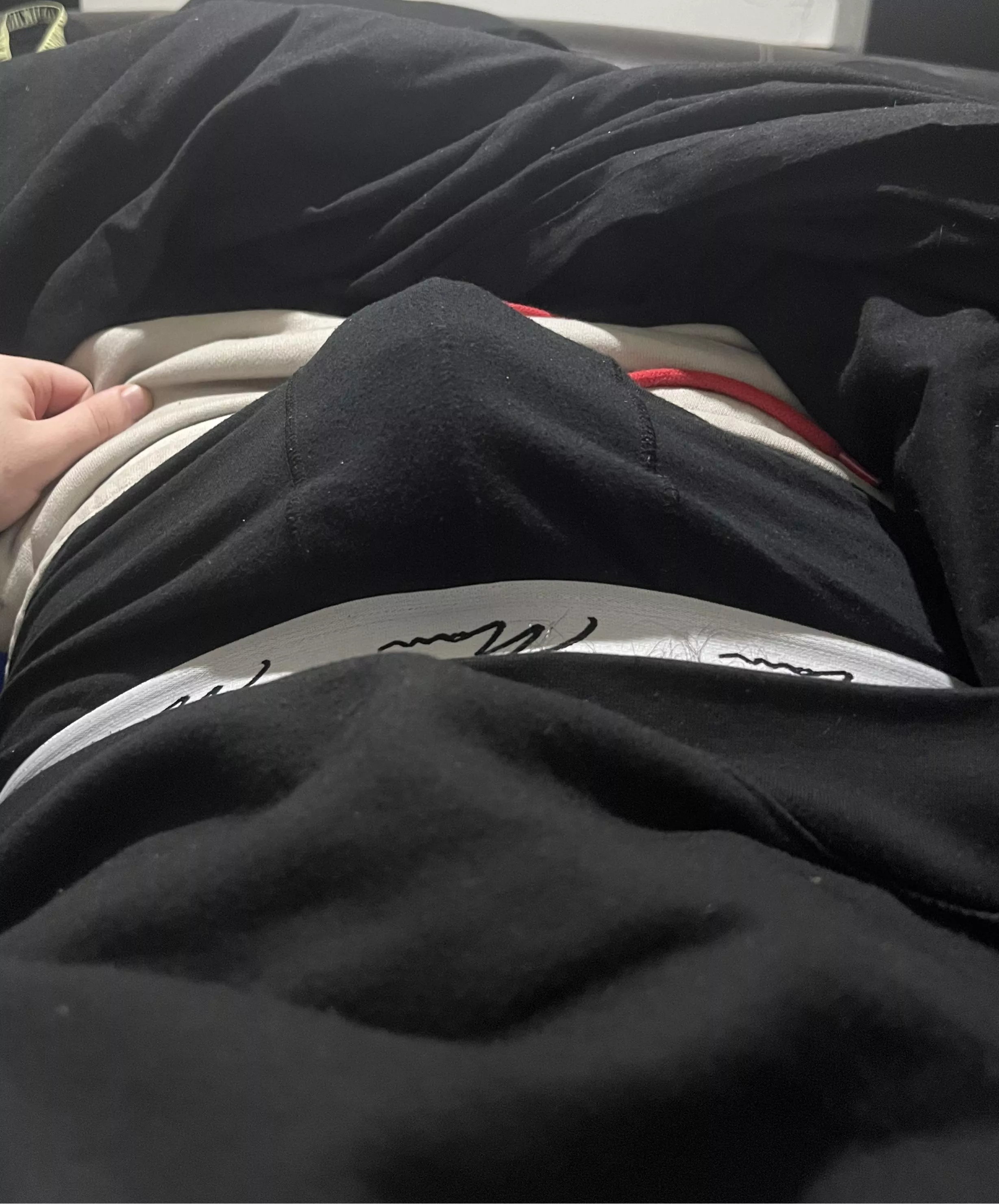 Wanna touch?😏 Dms open💦😈 posted by HungYoungAlpha-