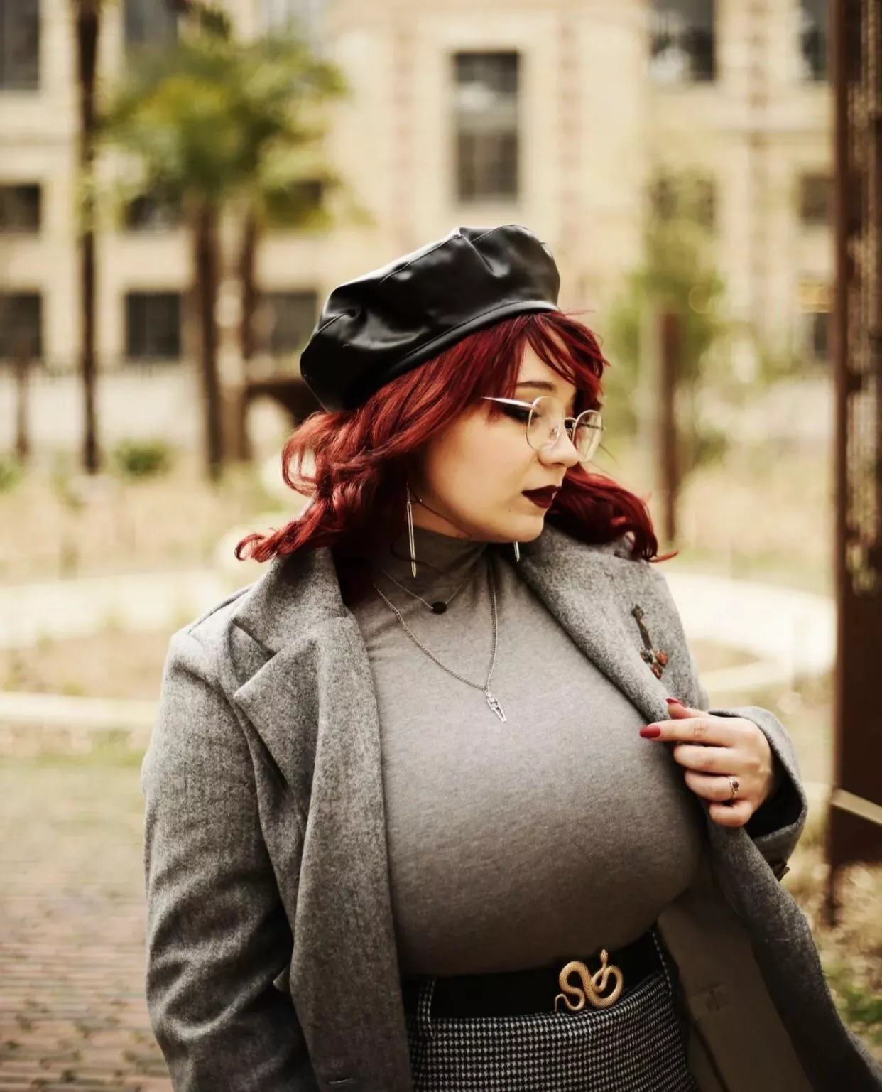 Busty Goth 4 posted by DiamondStalker