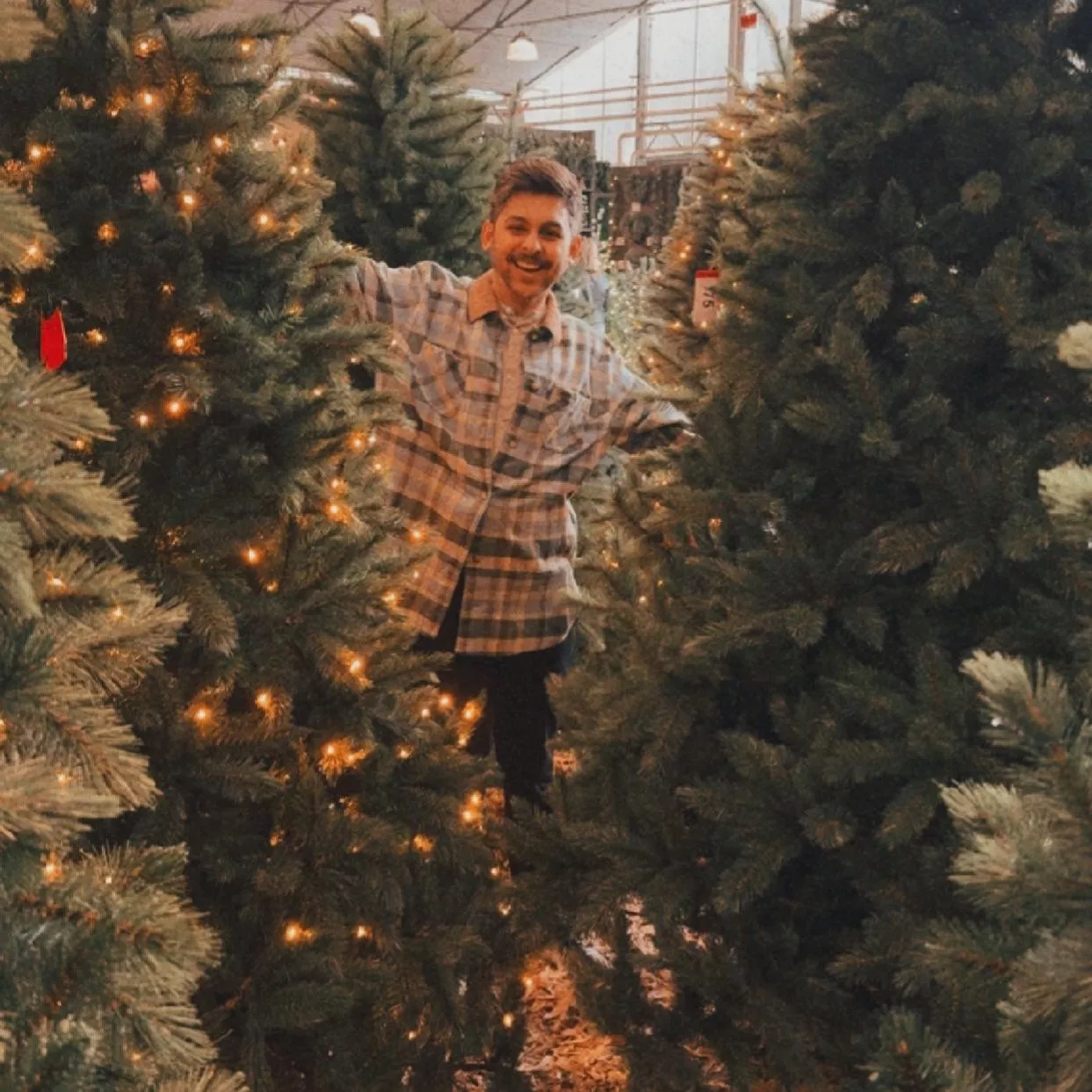 Can I look cute without being sexual? ☺️😜 posted by michelberg99