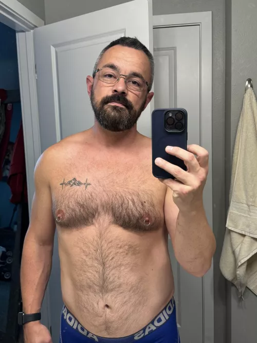 Daddy got some new jewelry! by iowacowboy77