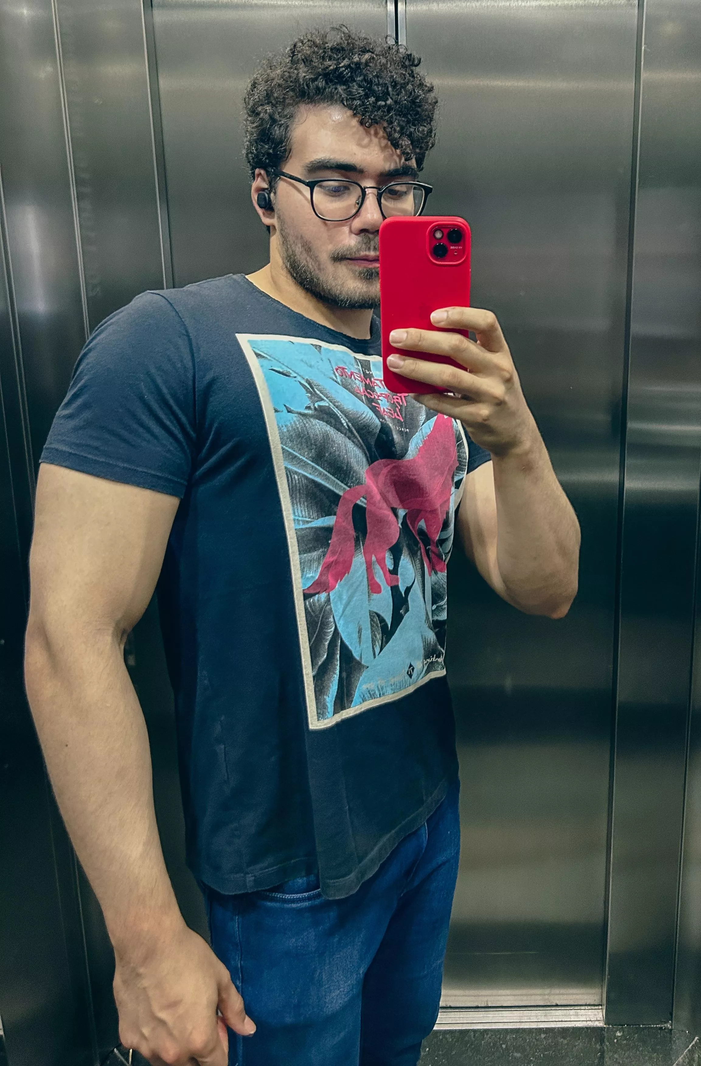 Do I look approachable ? Some say I don’t :( posted by Captainbeyond44