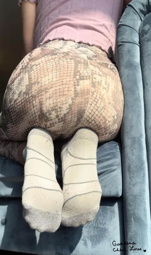 [F]23 smell them beta, I just came back from the gym by Goddess_ChloeLove