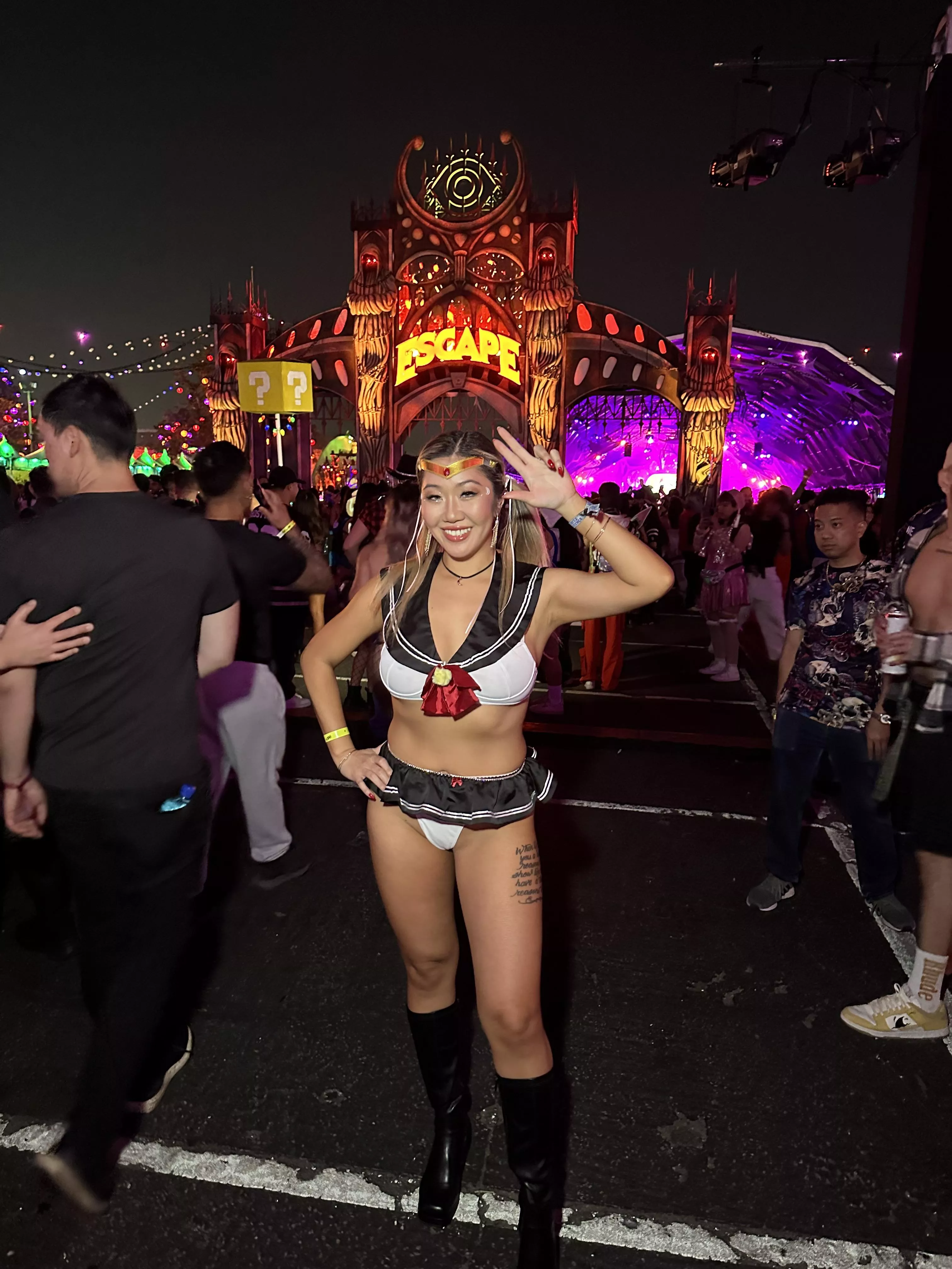 Fighting evil by moonlight posted by Brave-Armadillo5753