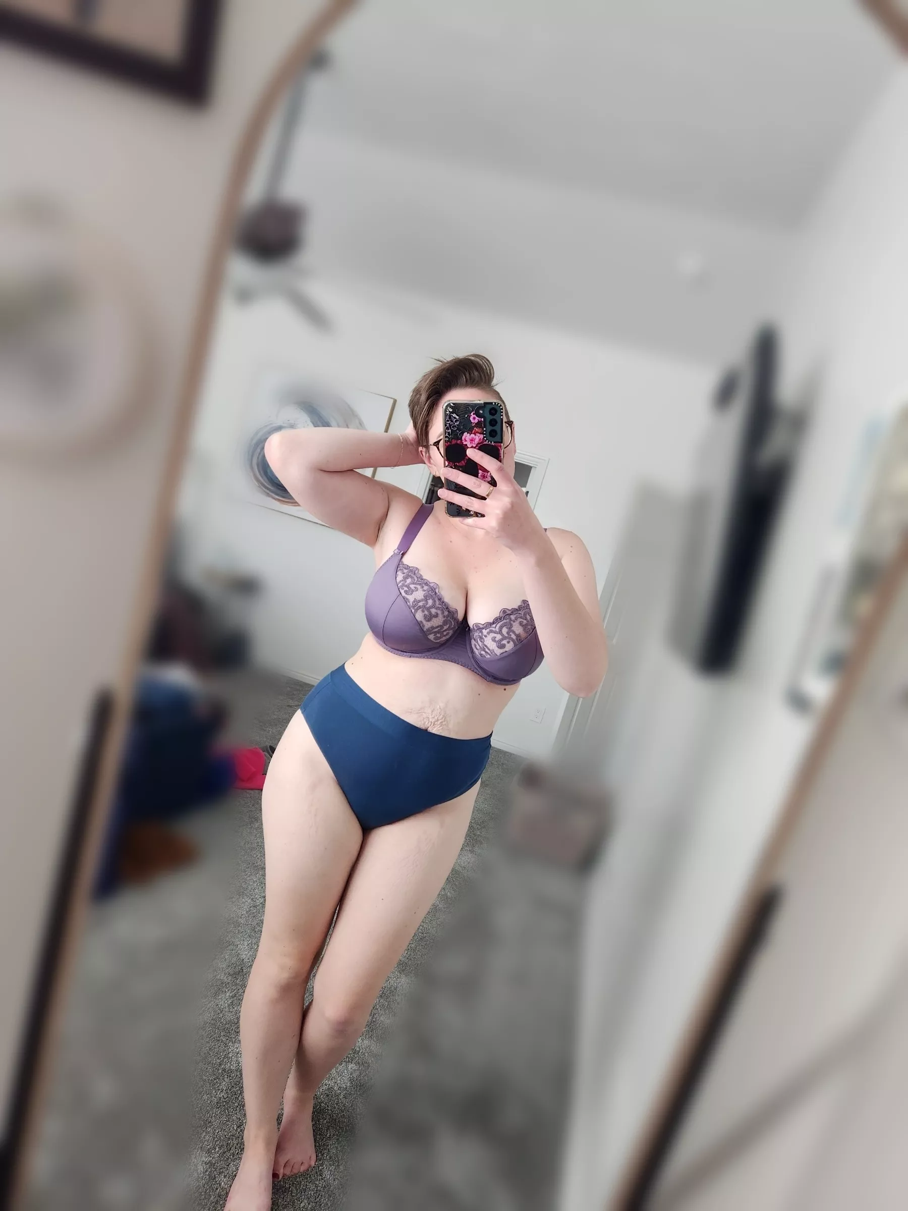 How's your Monday going? posted by doubletrouble0202