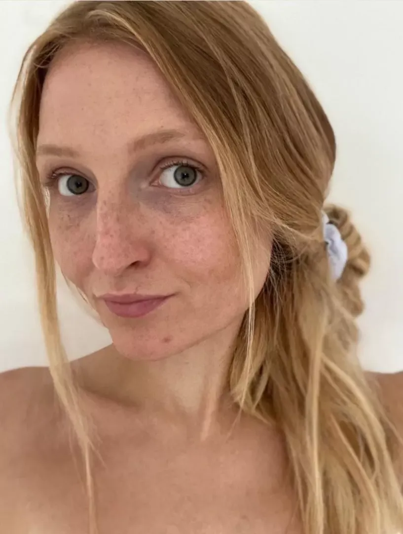 I have freckles all over my body.. by Jessikasexee