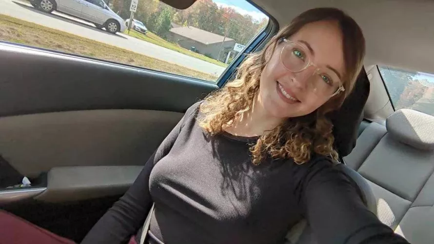 I'm the cutest passenger princess. by thewanderingblueeyes