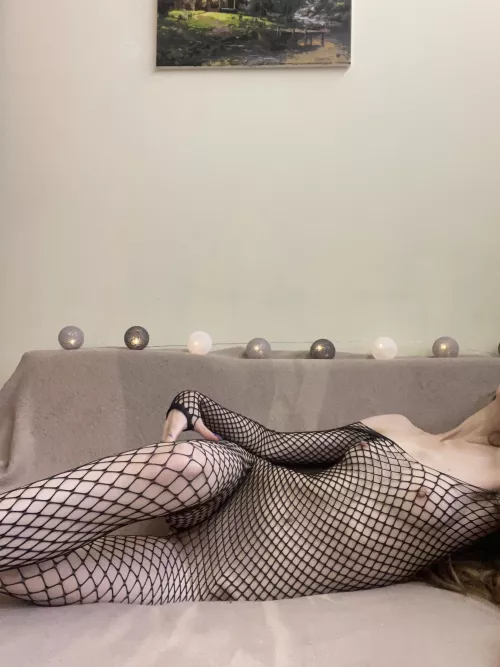 Imagine I’m your roommate by TwoShaving