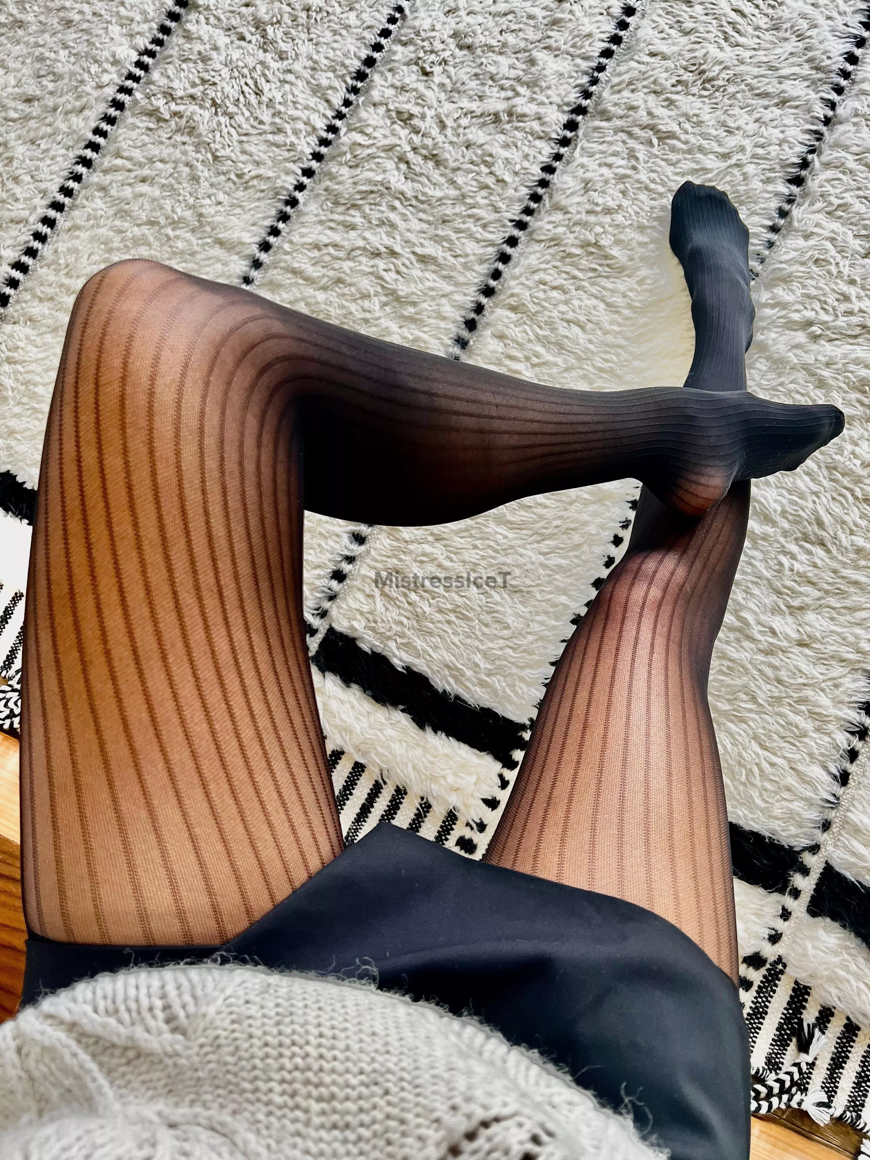 Let me set you straight posted by MistressIceT