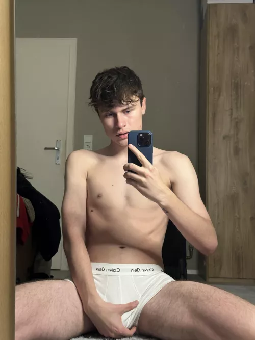 Let's have a wonderful night, what do you think? by MercifuslHumility