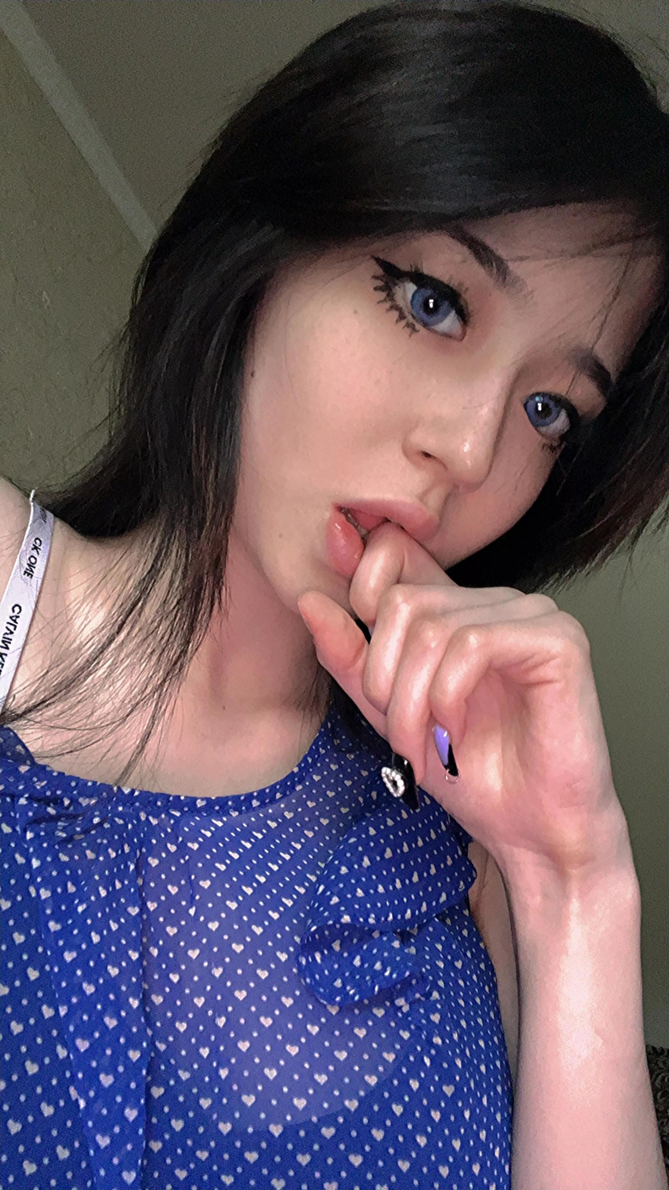 She’s a cute Japanese bunny posted by dooorr