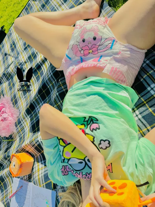 Spring days babying around 🧺☀️ by teacupbunnyy