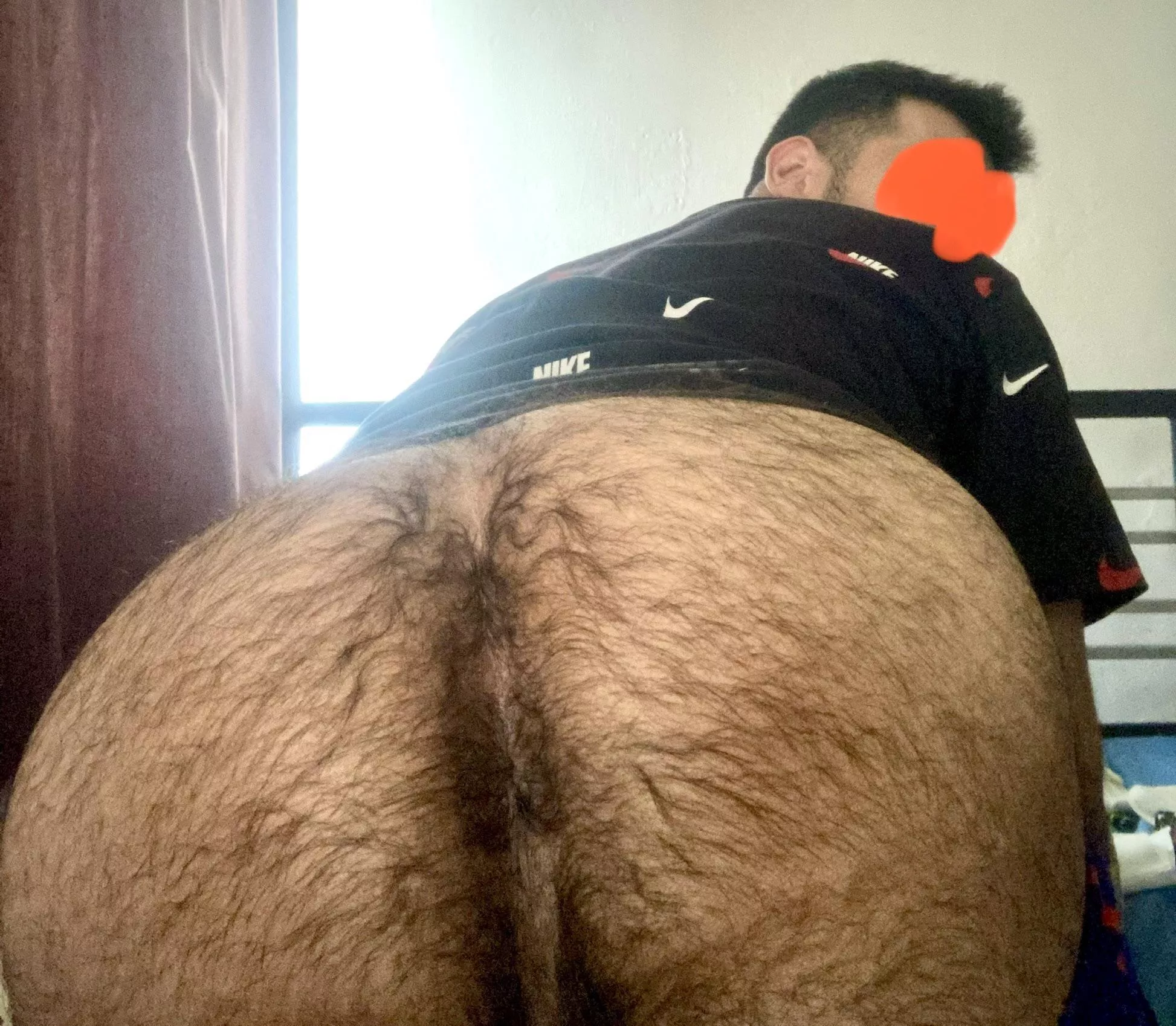 Sweaty and musky from the gym 😈👅 posted by slaymedaddyyy