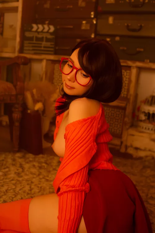 (Tanuki_tyan) Velma Dinkley [Scooby-Doo] by tanuki_tyan