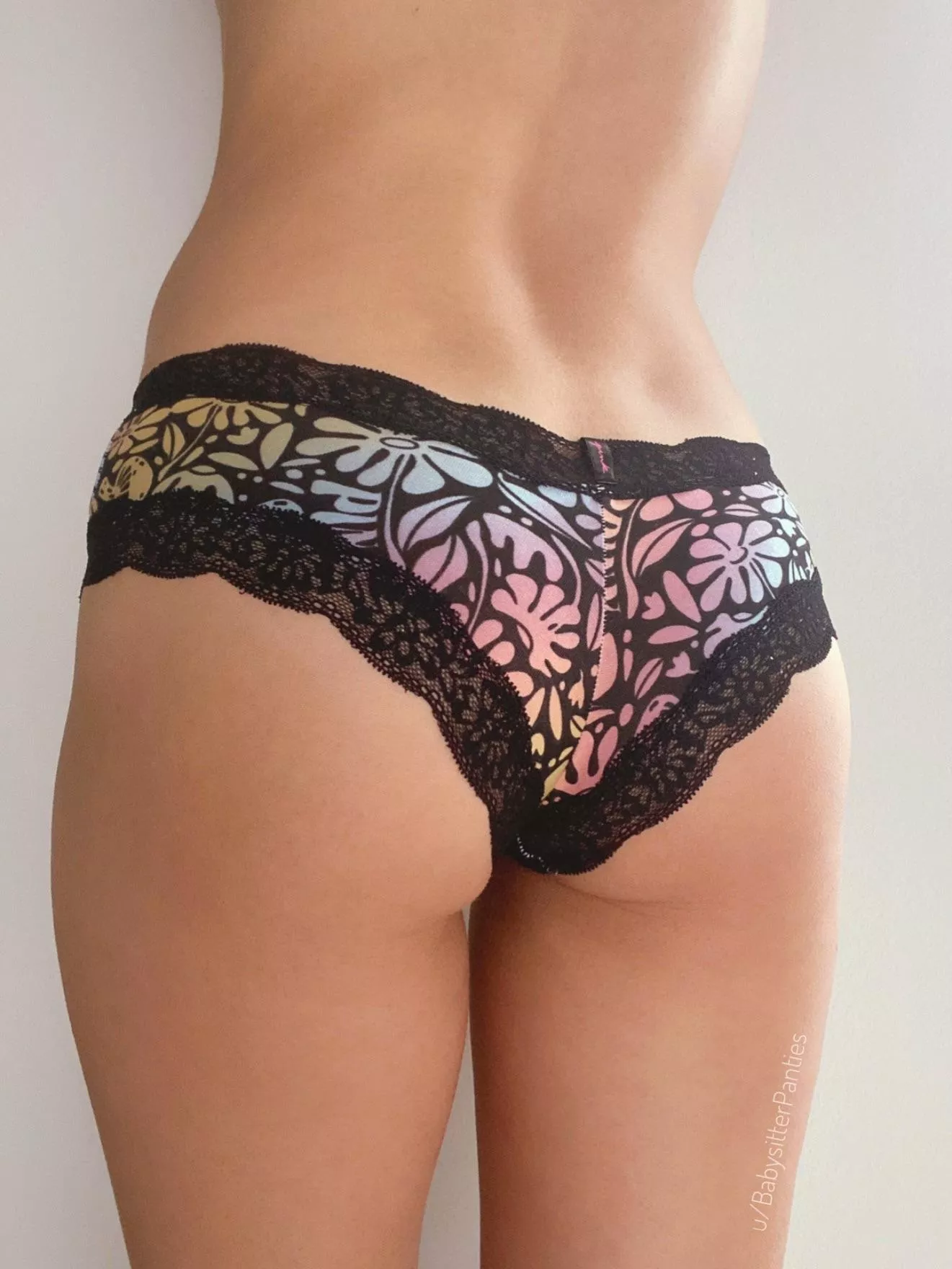 Thought I’d try an “unposed” CLB pic for once… ☺️😘 posted by BabysitterPanties