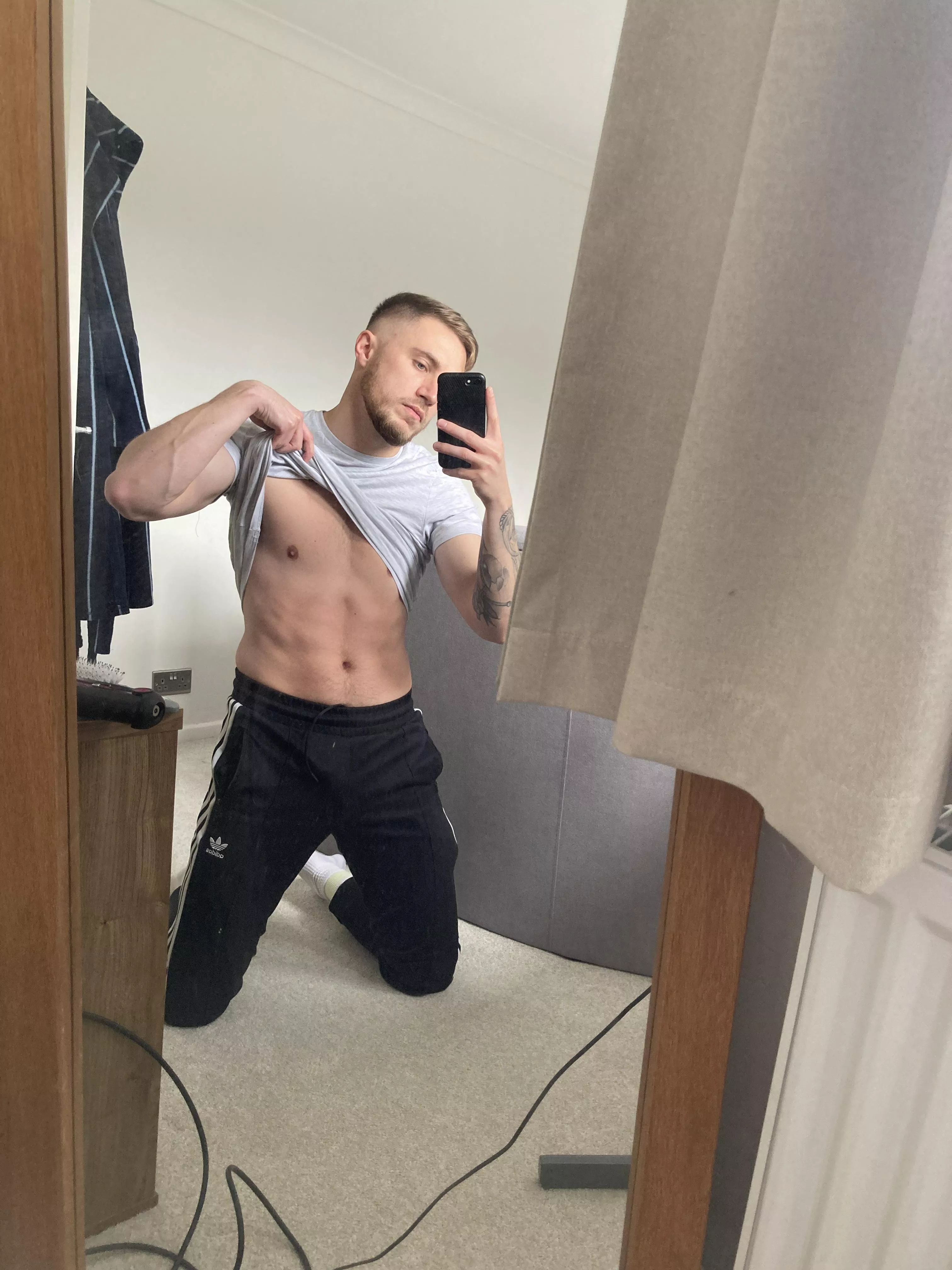 To cure your Monday blues posted by Smig16