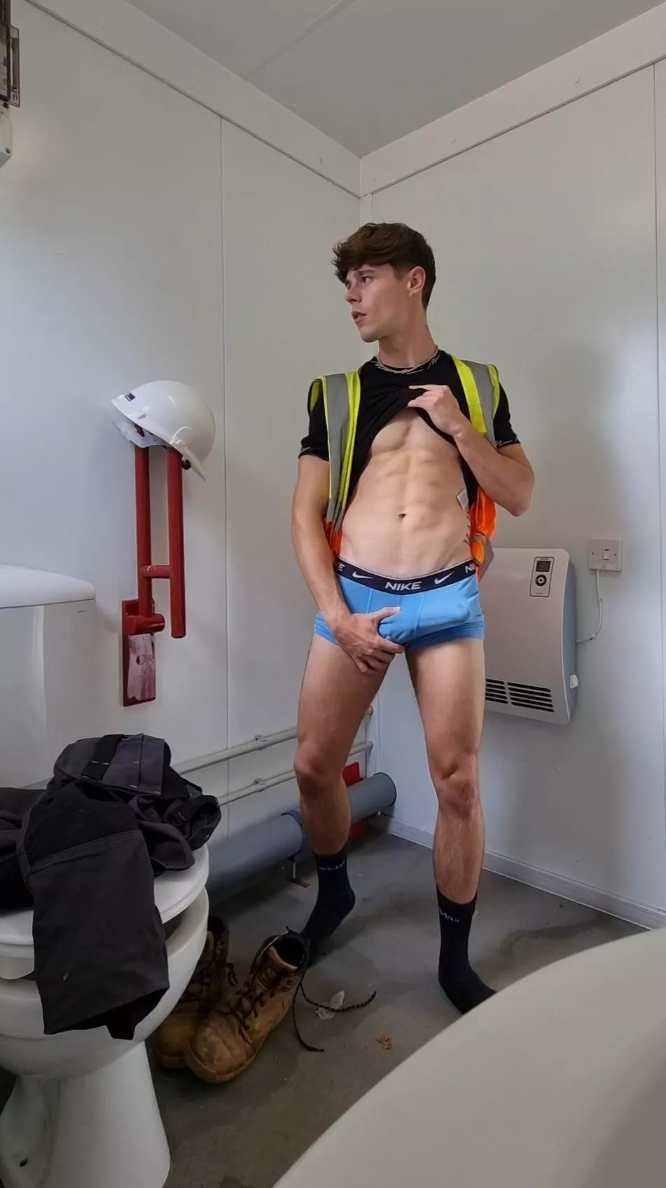 do you wanna see what's under? posted by sphobicreassurs