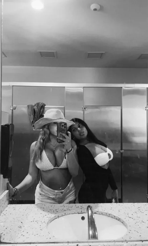 Double Trouble by itsyaboiganggang