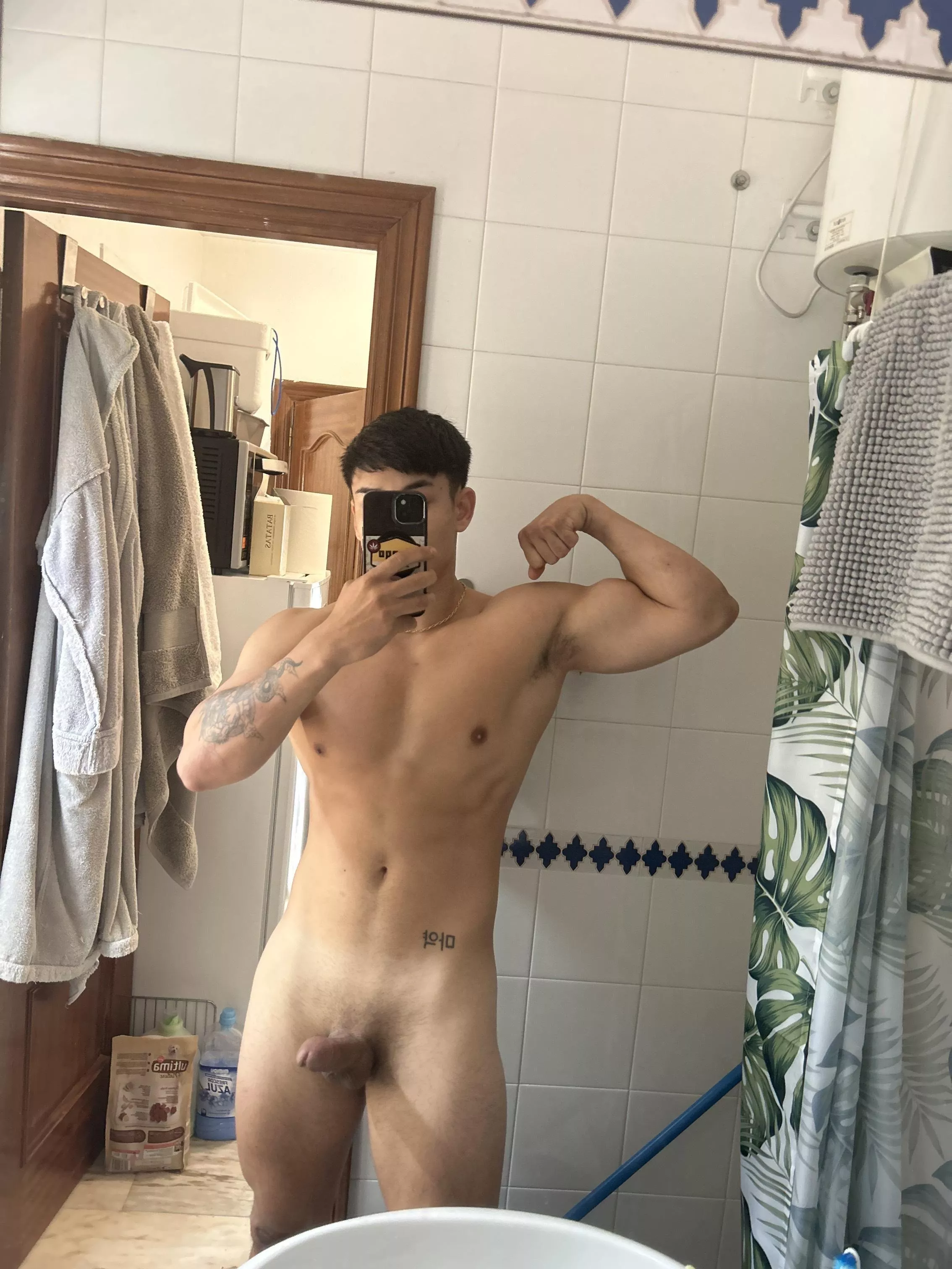 Just got back from a sweaty workout:) (m) posted by Breakingstereotype7