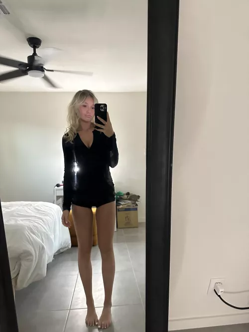 Just turned 19, do you think im a Smash or Pass? by Cutlassni